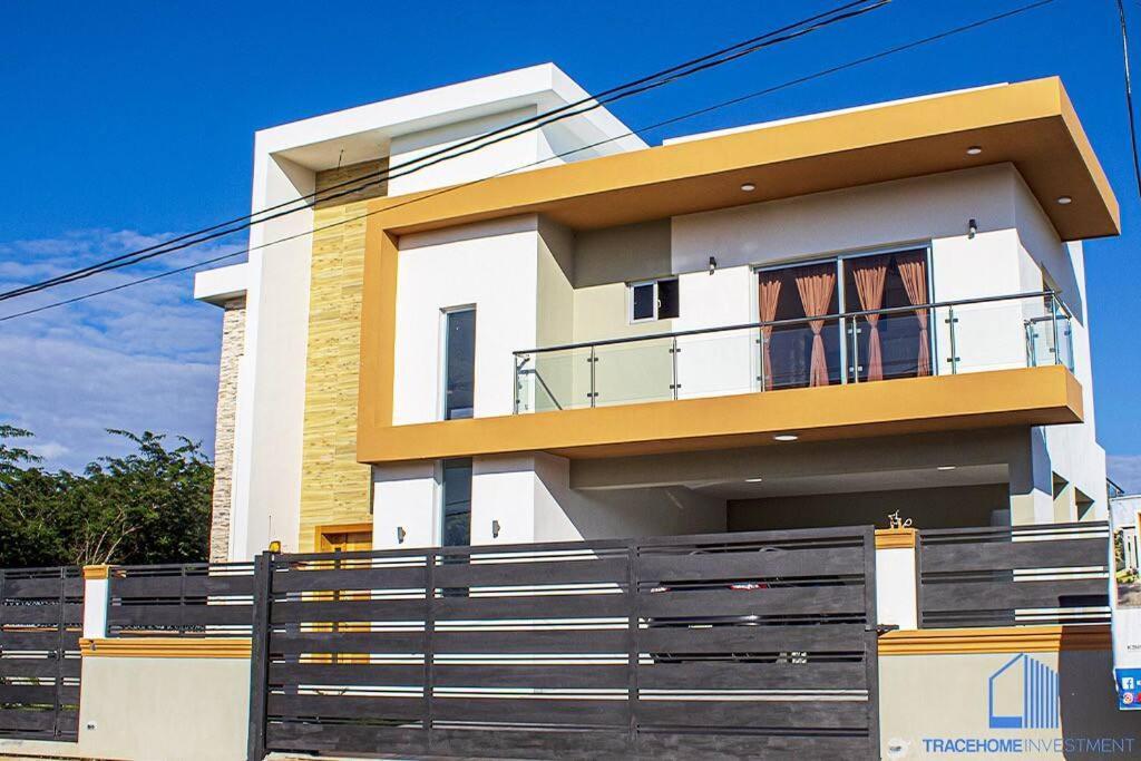 5 Star Villa Minutes From Airport And Beaches Sosua Bagian luar foto